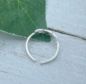 Sterling Silver Butterfly Toe Ring Midi Ring thumbnail 2
