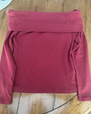 Abercrombie & Fitch Off-Shoulder Foldover Top thumbnail 1