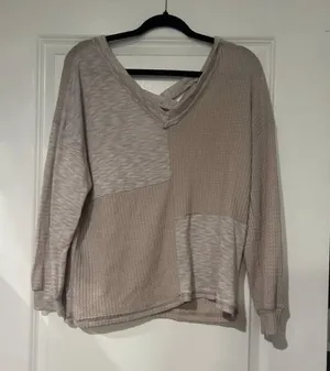 Buckle Top thumbnail 1