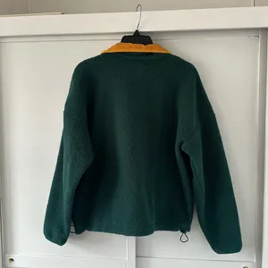 Green & Yellow Fleece Pull Over thumbnail 4
