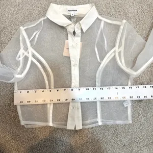 Superdown S Helena sheer button front crop top blouse TLS1 3658 thumbnail 6