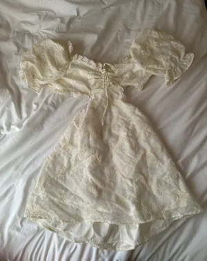Dress thumbnail 1