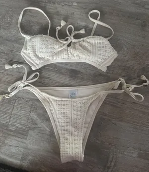 Bathing Suit thumbnail 1