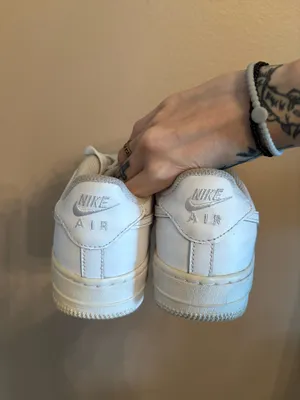 Nike Air Force 1 LE GS 'Triple White' thumbnail 4