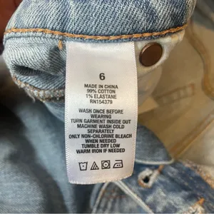 Aeropostale Mom Jean Light wash button up fly thumbnail 5