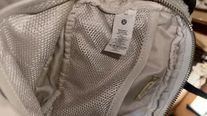 Lululemon Sherpa Belt Bag thumbnail 3