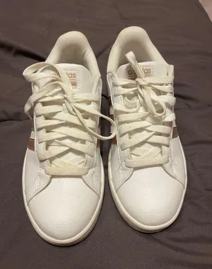 Adidas Rose Gold Sneakers thumbnail 1