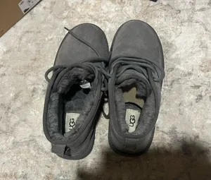 UGG Neumel Boots Grey Suede thumbnail 3
