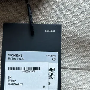 NWT Nike‎ Swoosh Bra Black thumbnail 4