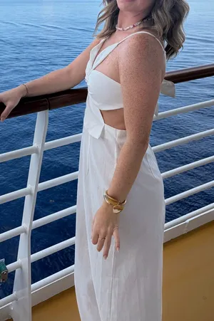 White dress thumbnail 1