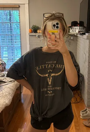 Shein tshirt thumbnail 1