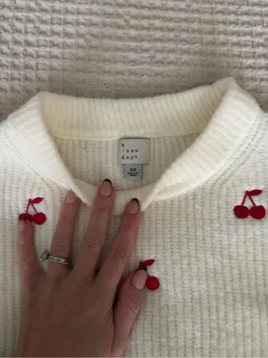A New Day Cherry Sweater White Size XS thumbnail 3