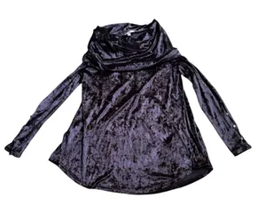 Umgee Shimmering Purple Velvet Top thumbnail 1