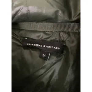 Universal Standard Kanda Puffer Jacket Winter Coat green women's size medium thumbnail 4