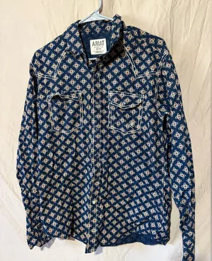 Ariat long sleeve button-down thumbnail 1