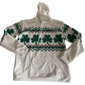 Women’s Cream and Green Shamrock Pullover Crewneck Long Sleeve Top Size XL thumbnail 1