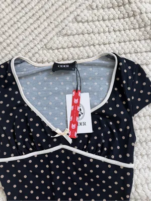 Cider Knit V-neck Spot Bowknot Midi Dress thumbnail 3