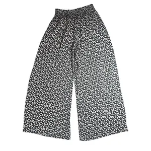 CeCe Black Floral Wide Leg Pants Size S NWT thumbnail 2
