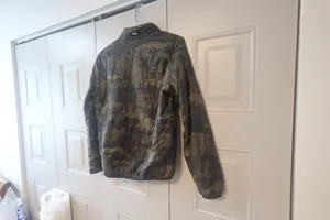 PINK Victoria's Secret camo camoflage puffer sweater jacket in army green size small. thumbnail 9