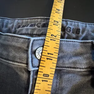 American Eagle Skinny‎ Jeans 14 Black Distressed High Rise Frayed Jegging Punk thumbnail 10