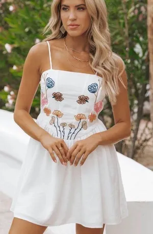 Prómesa White Floral Dress thumbnail 1