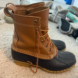 Brand new LL Bean boots Brown Size 7 thumbnail 1