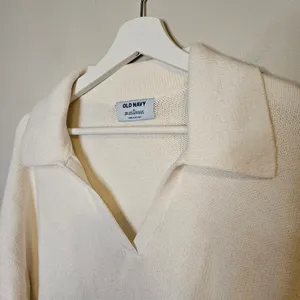 Old Navy Women's V-Neck Cream Polo Sweater Neutral Casual Collared Long Sleeve thumbnail 3
