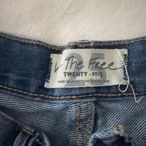 Free People We The free jean Shorts thumbnail 3