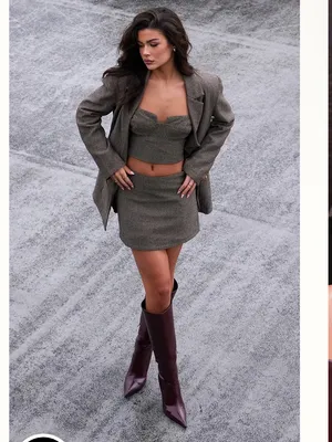 PrettyLittleThing Brown Tweed Strapless Bustier Top thumbnail 8