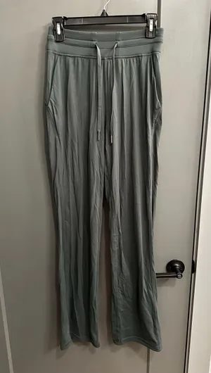 Lululemon Sweatpants thumbnail 1