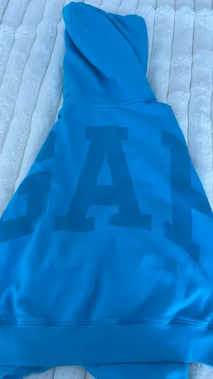 Gap Hoodie thumbnail 2