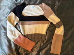 Lane 201 Cropped Sweater thumbnail 2