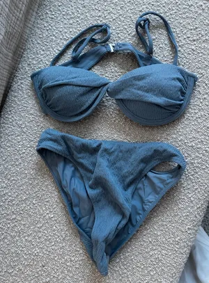 TJ Swim blue underwire top bikini set thumbnail 1