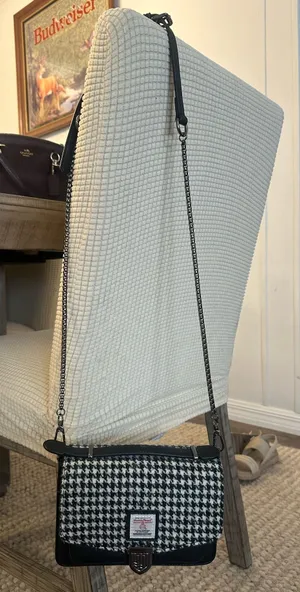 Islander black and white dogtooth Harris Tweed satchel thumbnail 1