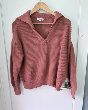 Pink Rose Pink Sweater Rose thumbnail 1