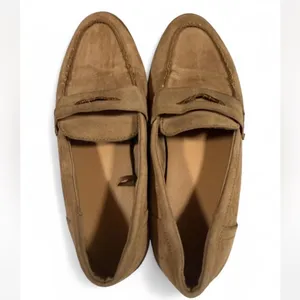 Old Navy Faux Suede Penny Loafers Tan Beige City Loafers Size 9 thumbnail 6