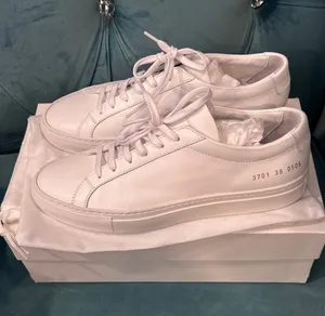 Common Projects Original Achilles low women's Sneakers Sz 38 White New thumbnail 1