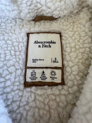 Abercrombie & Fitch Quilted Tan Puffer Jacket with White Sherpa Collar Sz Small thumbnail 6