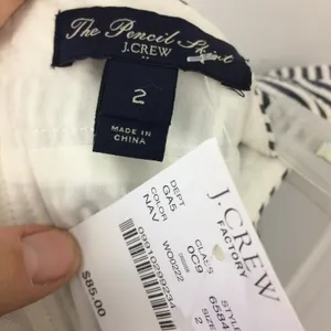 J. Crew Factory NWT $85 The Pencil Skirt in Navy & White Stripe Searsucker Sz 2 thumbnail 5