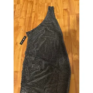 J For Justify‎ Shinny Cocktail Dress thumbnail 3