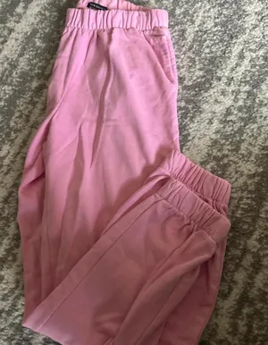 Brandy Melville Sweatpants thumbnail 2