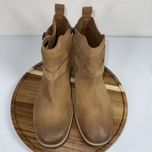 UGG Josefene Ankle Boot Chestnut Brown/Tan Size 7 Genuine Leather Suede Zip thumbnail 7