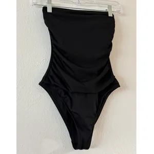 NEW Shade & Shore Black Ribbed Bandeau One Piece Swimsuit XS Shaping thumbnail 6