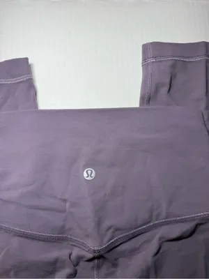 Lululemon Align High-Rise Leggings Cropped 21" thumbnail 2