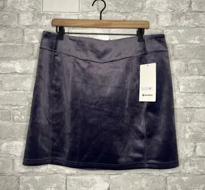 Lululemon Scuba High Rise Mini Skirt Velvet NWT Size XL (NFAL) LW8AL9S thumbnail 1