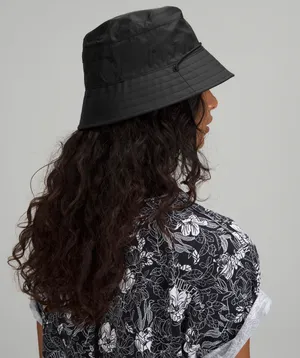 Lululemon Patch Logo Bucket Hat NWT Size S/M (Black) thumbnail 2