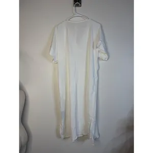 Cupshe White Crinkle V-Neck Midi Kaftan Dress with Pockets Size M thumbnail 3