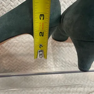 Vintage Perry‎ Ellis Womens 6.5 Classic Teal Suede Kitten Heel Preppy Loafers thumbnail 9