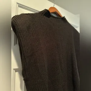 Sofie The Label NWT  size M brown sweater thumbnail 3