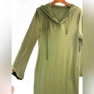 SHEIN Curve 2X Ribbed Long Sleeved Hoodie Maxi Dress in Olive thumbnail 5